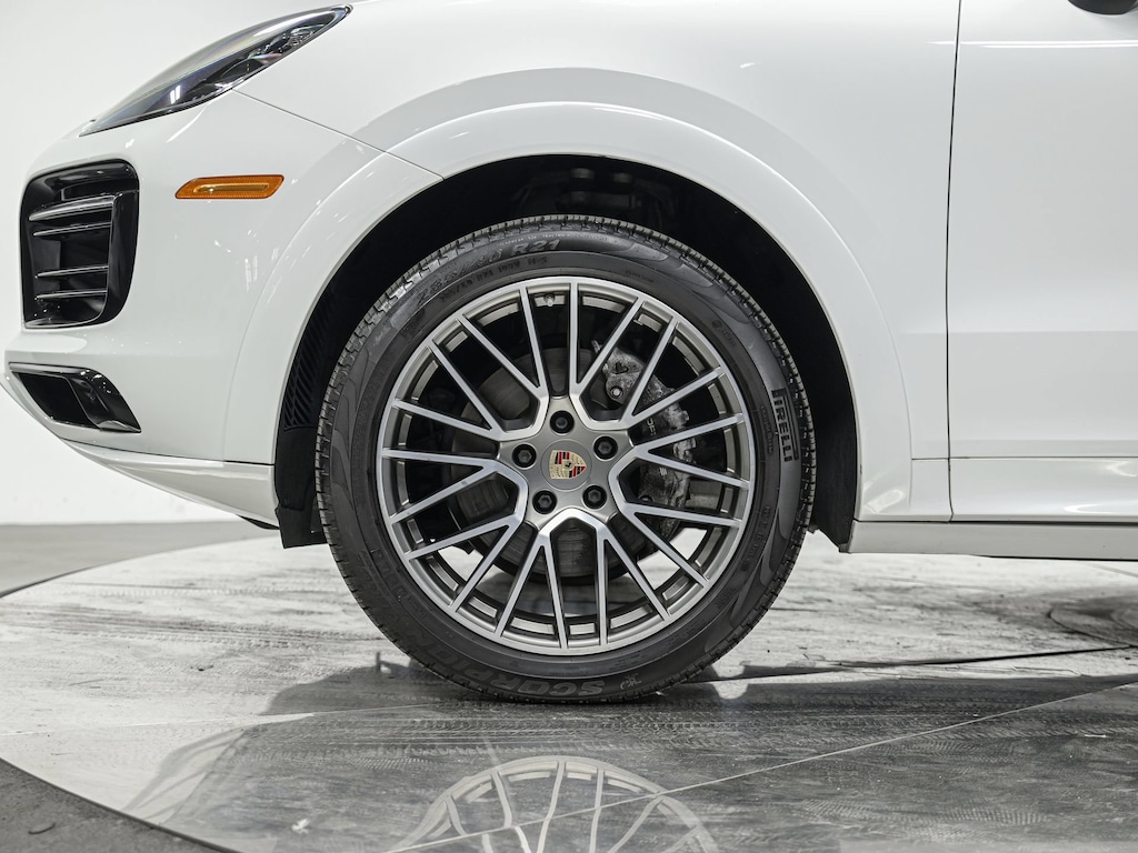 Used 2022 Porsche Cayenne E-Hybrid SUV