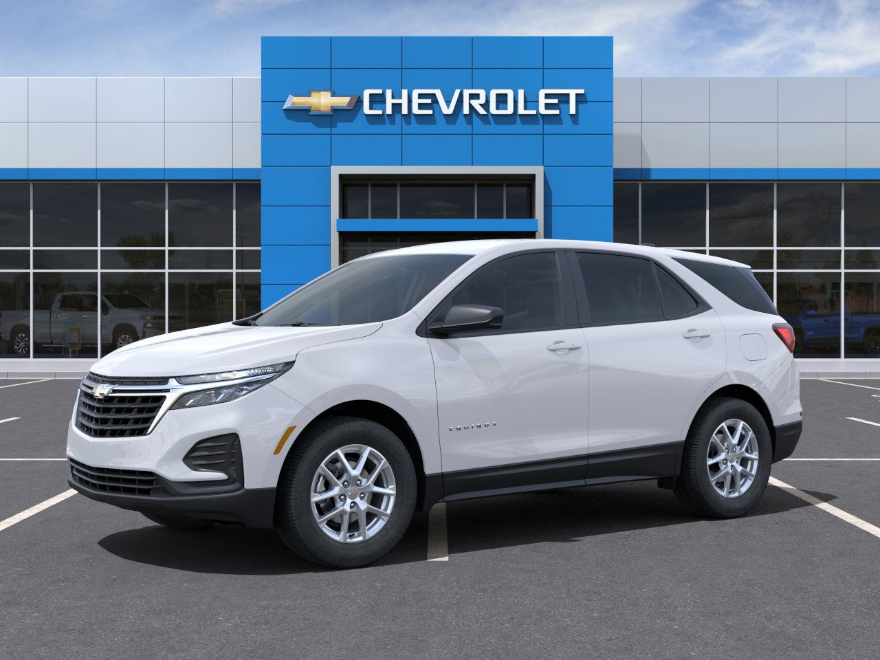 2024 Chevrolet Equinox LS photo 3
