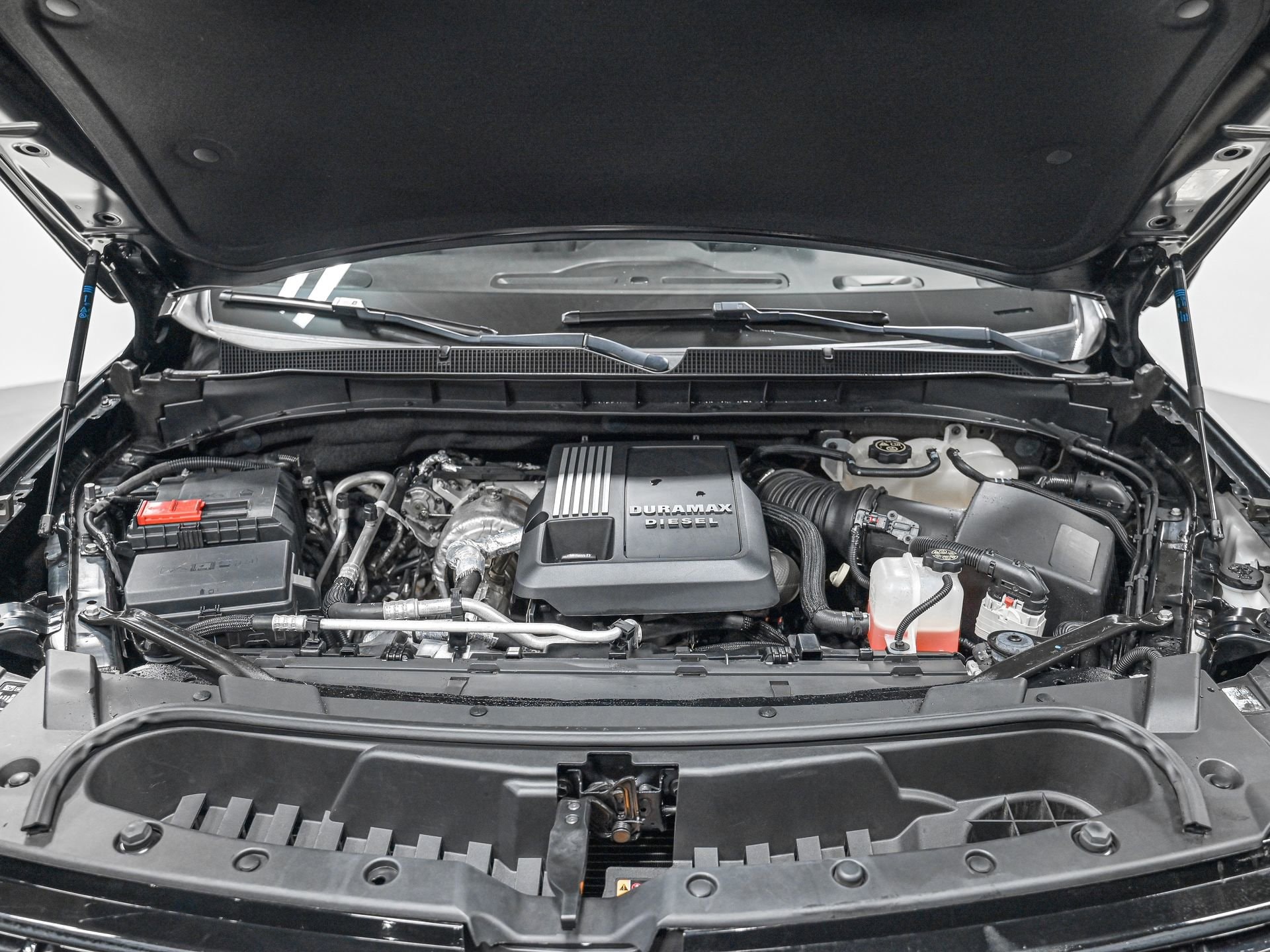 2022 Chevrolet Suburban RST - Photo 11