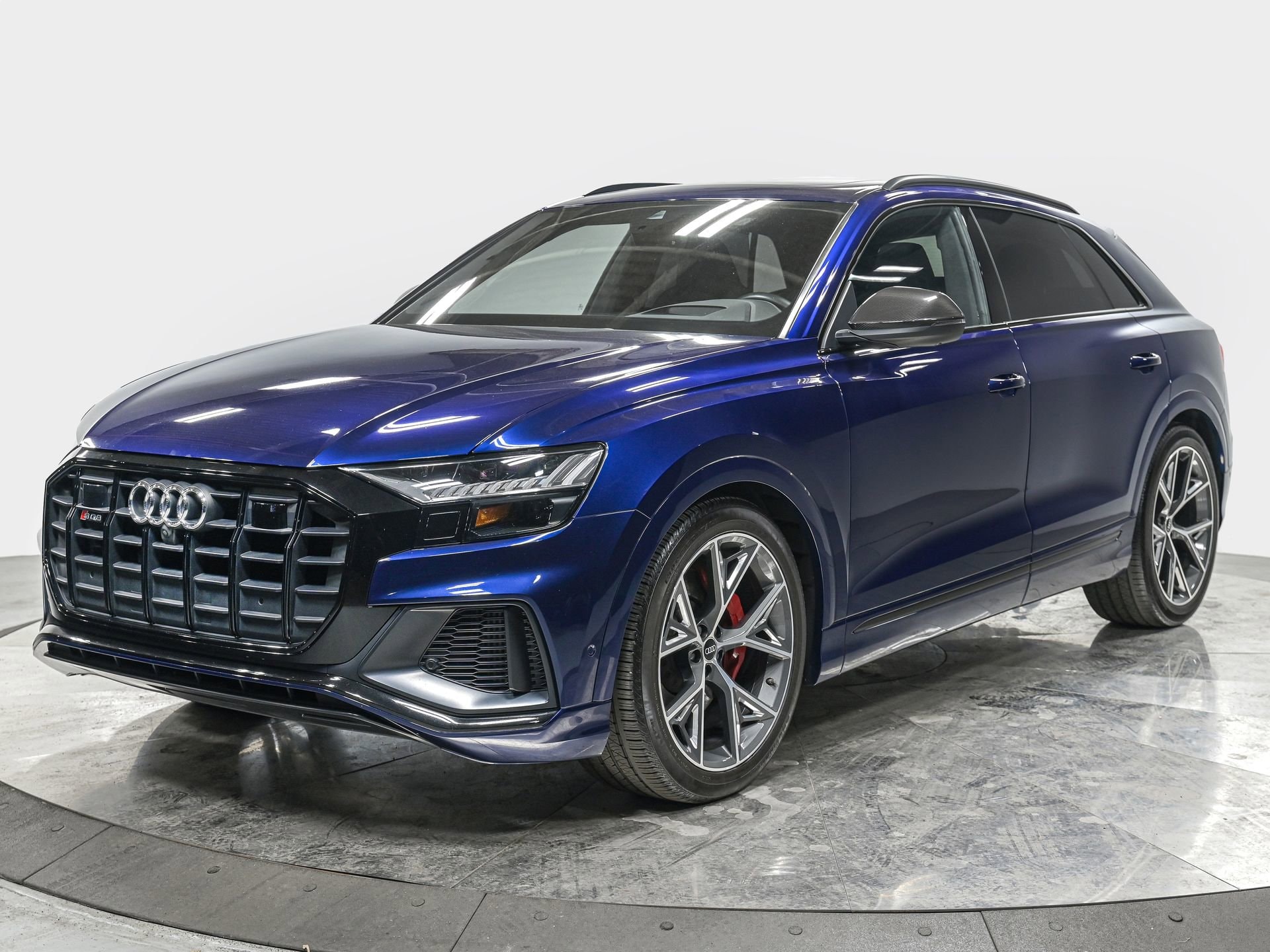 2023 Audi SQ8