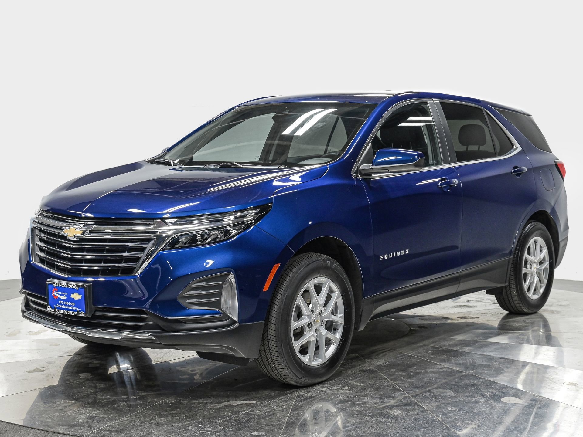 2023 Chevrolet Equinox LT's photo