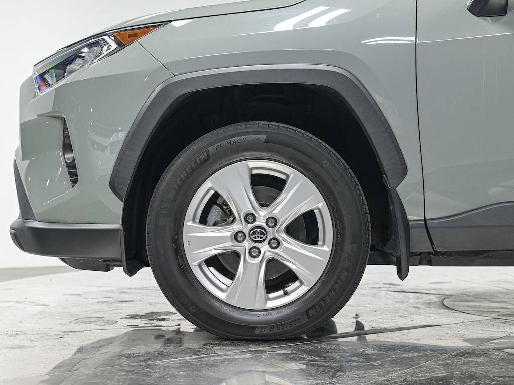Used 2021 Toyota RAV4 XLE SUV