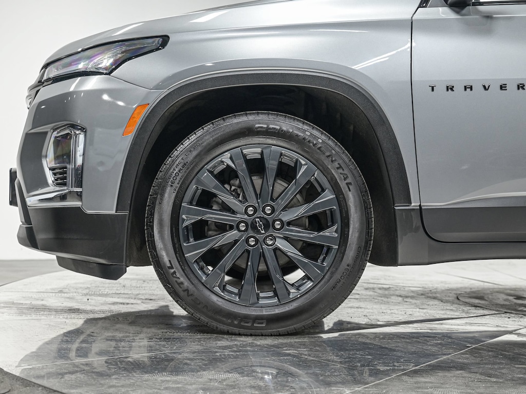Used 2023 Chevrolet Traverse RS SUV