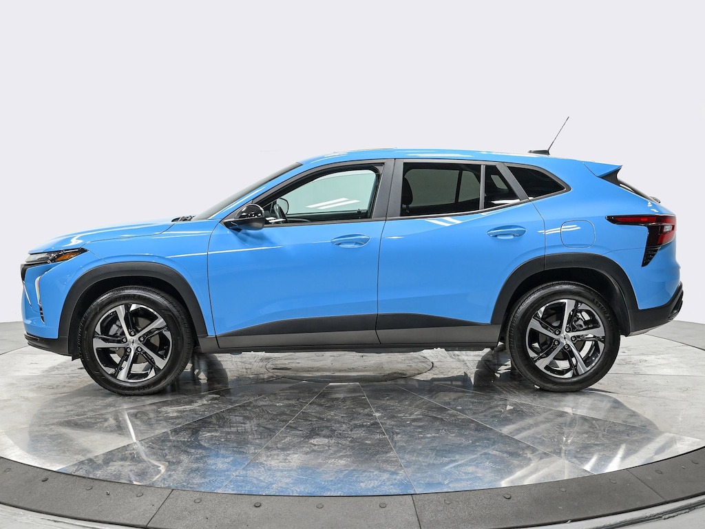 Used 2025 Chevrolet Trax 1RS SUV