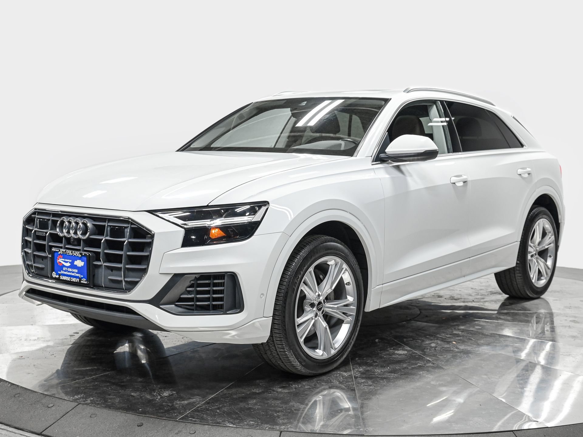 2022 Audi Q8 Premium Plus's photo