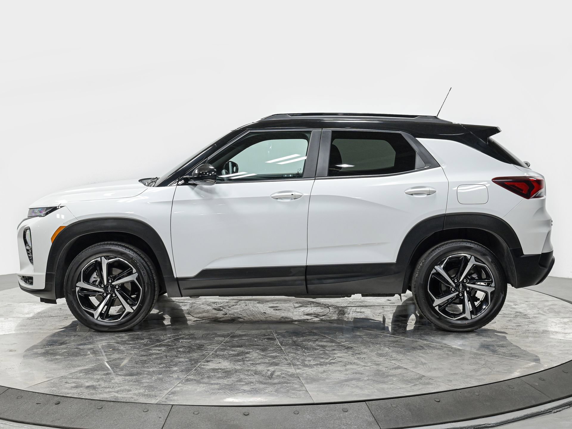 Used 2023 Chevrolet TrailBlazer RS with VIN KL79MUSL3PB109249 for sale in Forest Hills, NY