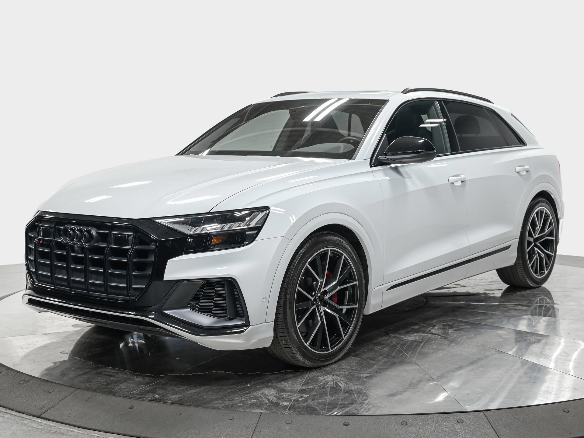 2023 Audi SQ8