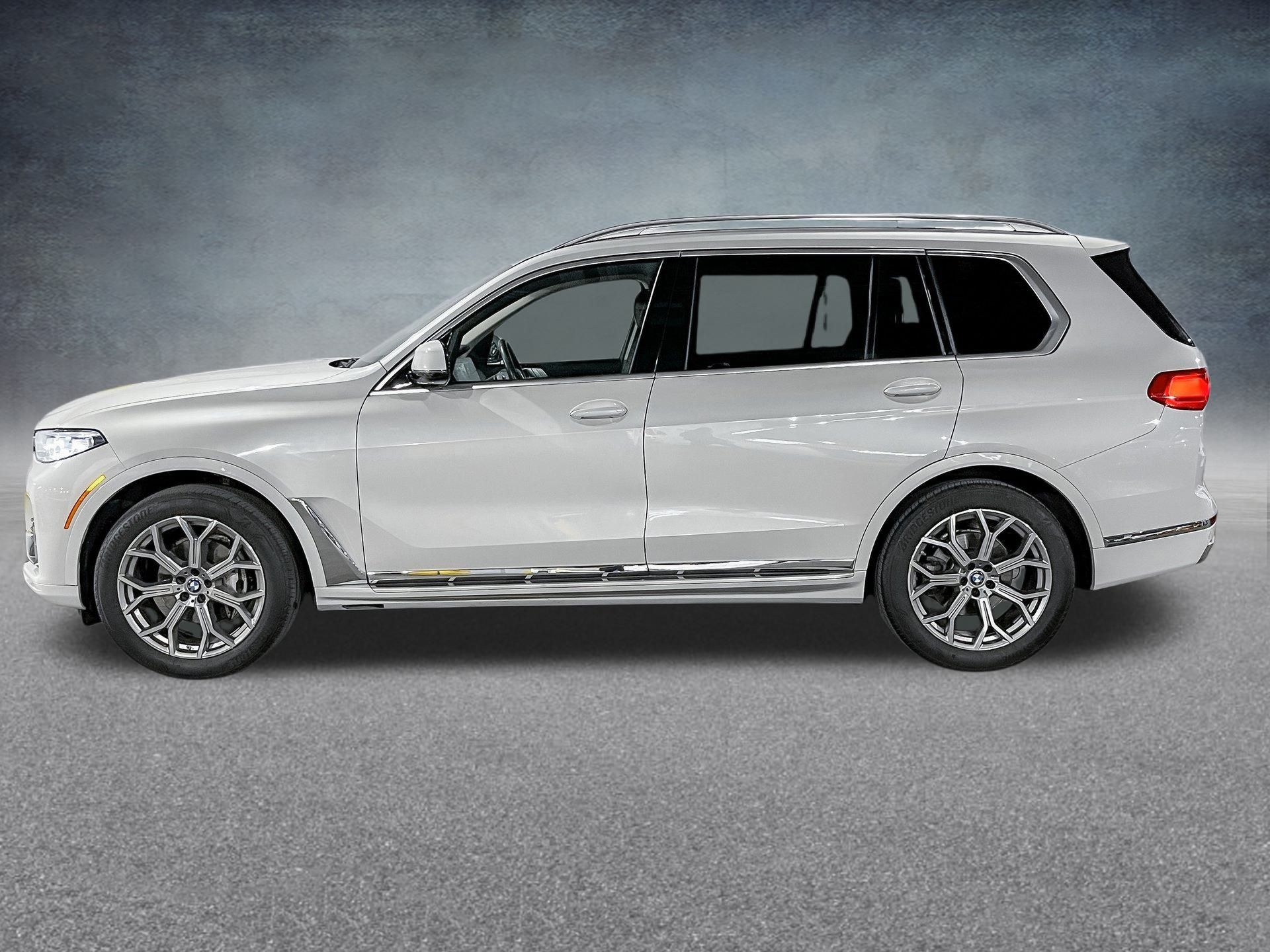 Used 2022 BMW X7 40i with VIN 5UXCW2C08N9J04031 for sale in Forest Hills, NY