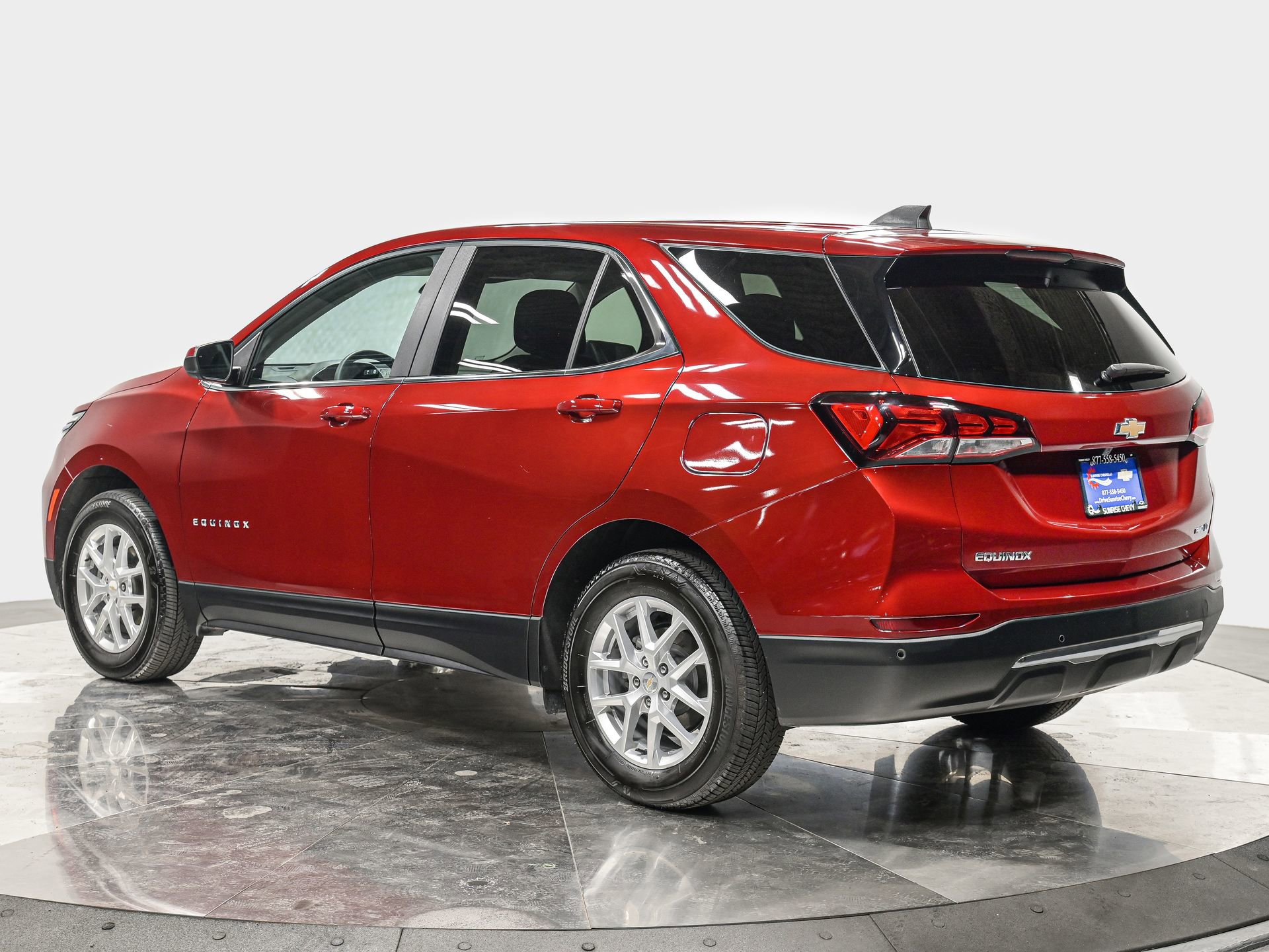 2024 Chevrolet Equinox LT photo 4