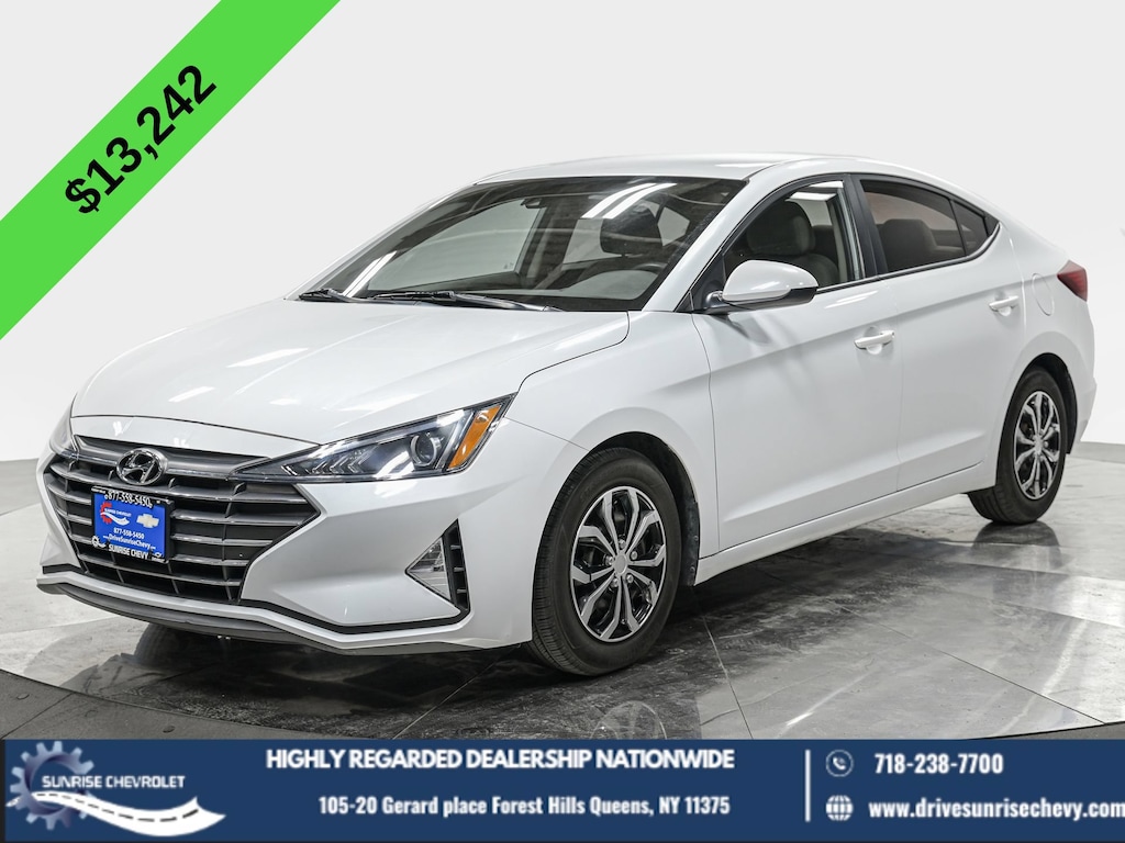 Used 2020 Hyundai Elantra SE Sedan