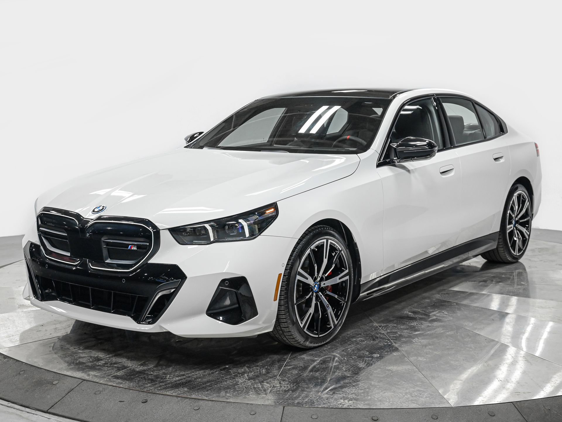 2024 BMW i5 M60