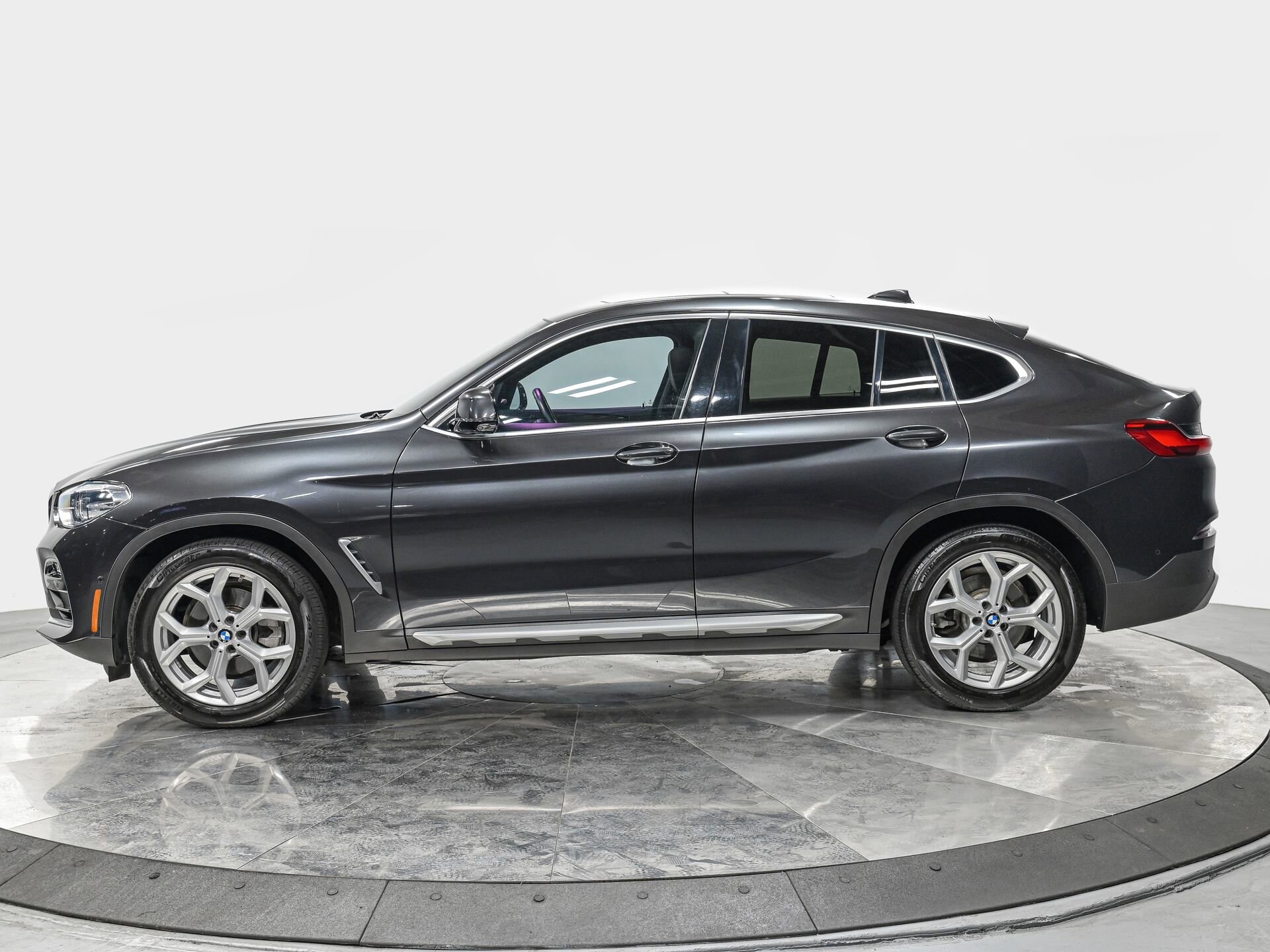 Used 2021 BMW X4 30i with VIN 5UX2V1C03M9H79814 for sale in Forest Hills, NY