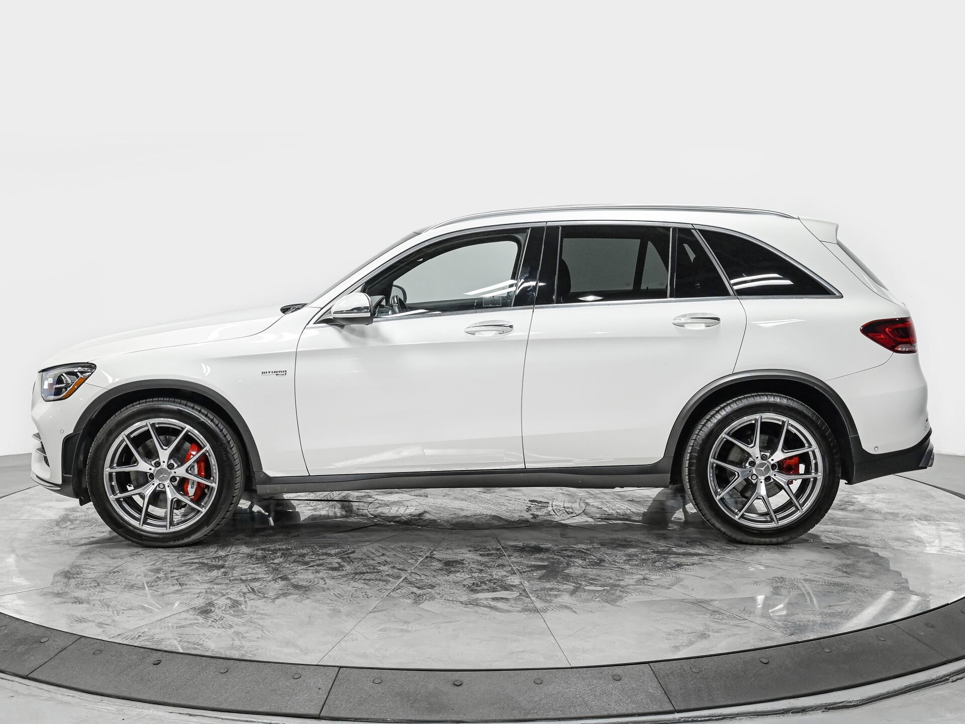 2022 Mercedes Benz GLC AMG 43 photo 2