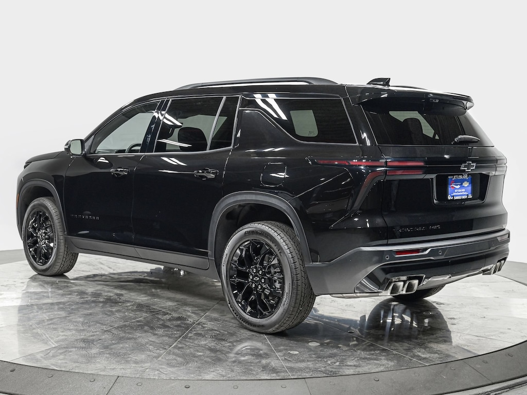 Used 2026 Chevrolet Traverse LT SUV