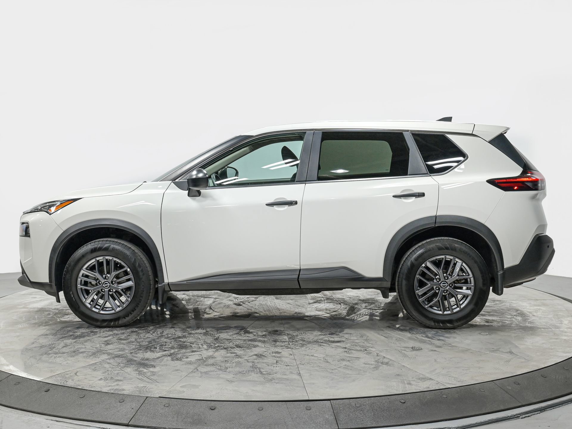 Used 2022 Nissan Rogue S with VIN 5N1BT3AB7NC707177 for sale in Forest Hills, NY