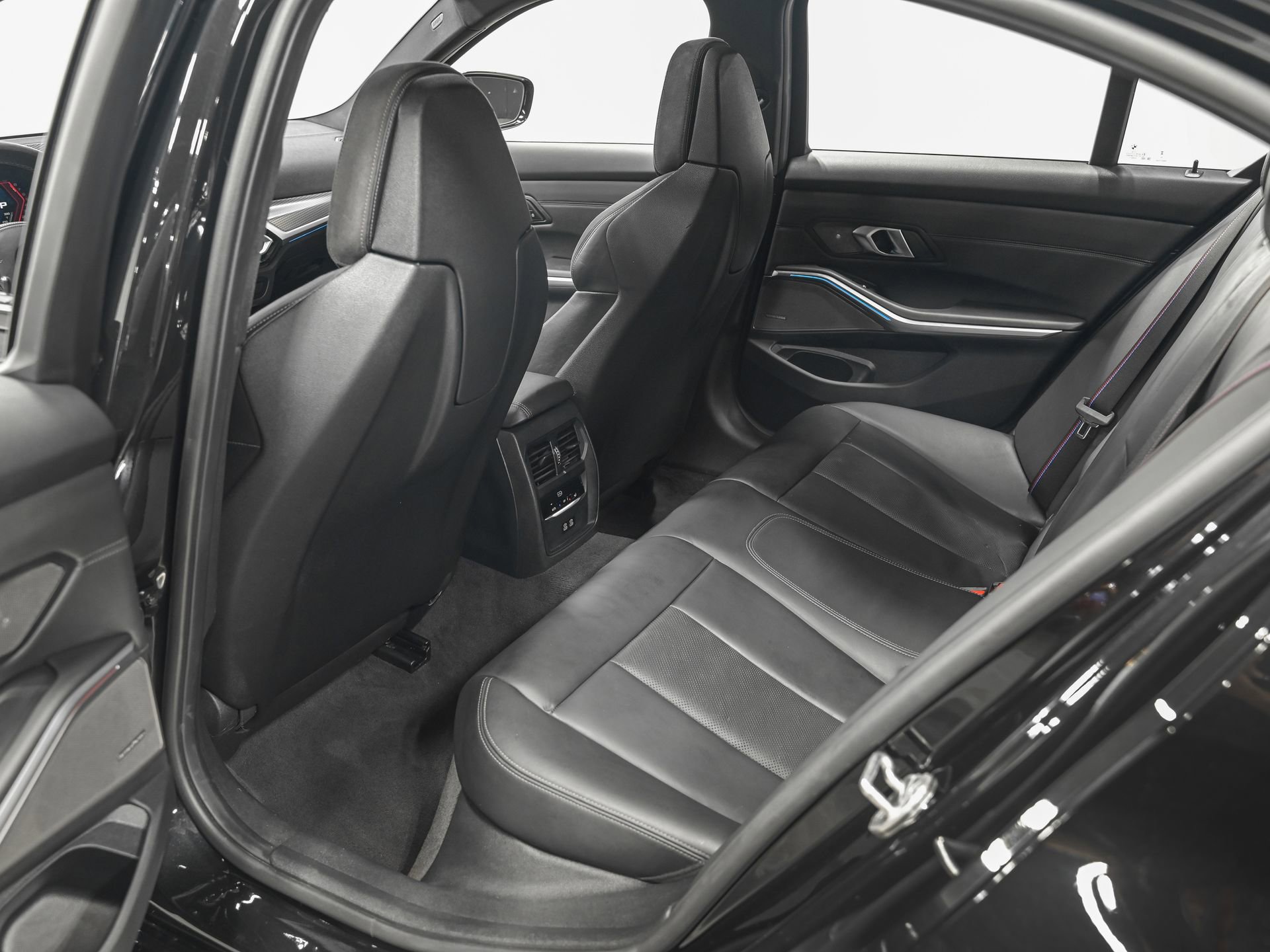 2024 BMW M3 Sedan Base - Photo 27