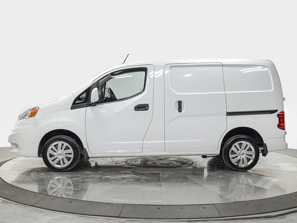 Used 2015 Nissan NV200 SV Van Compact Cargo Van