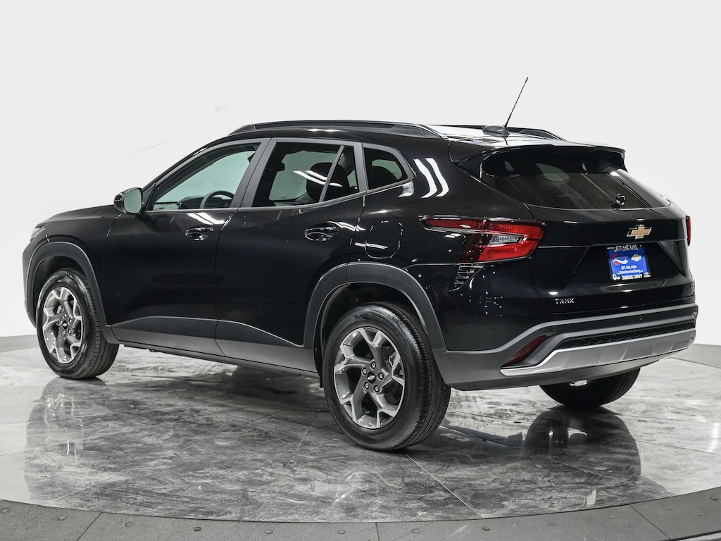 Used 2026 Chevrolet Trax LT SUV