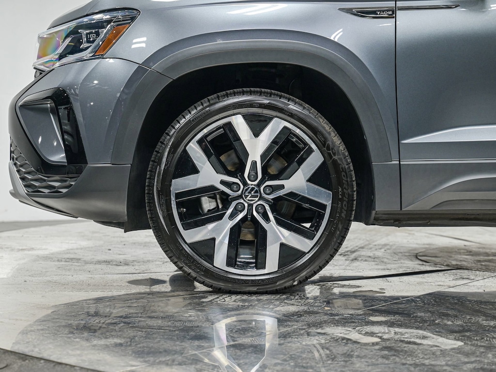 Used 2022 Volkswagen Taos SEL SUV