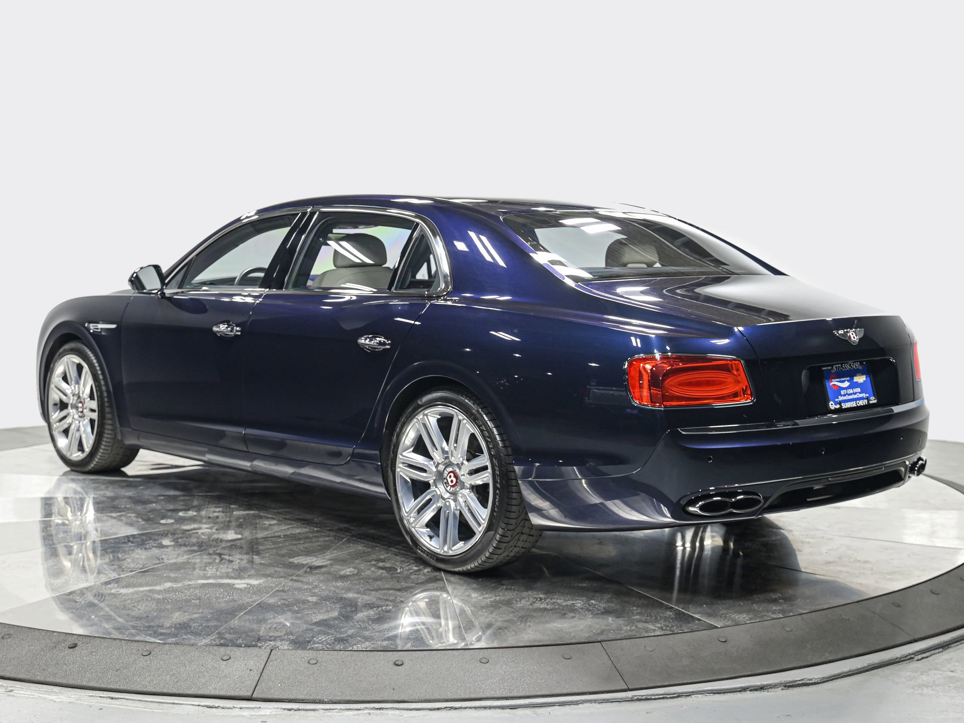 2016 Bentley Flying Spur V8 photo 4