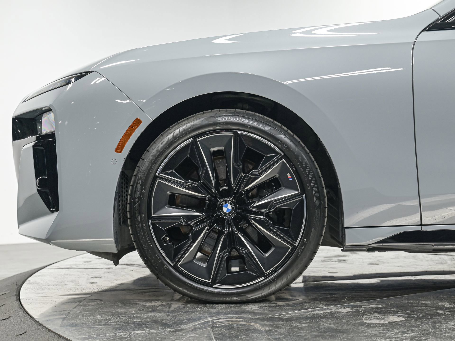 2023 Bmw 760i xDrive photo 3