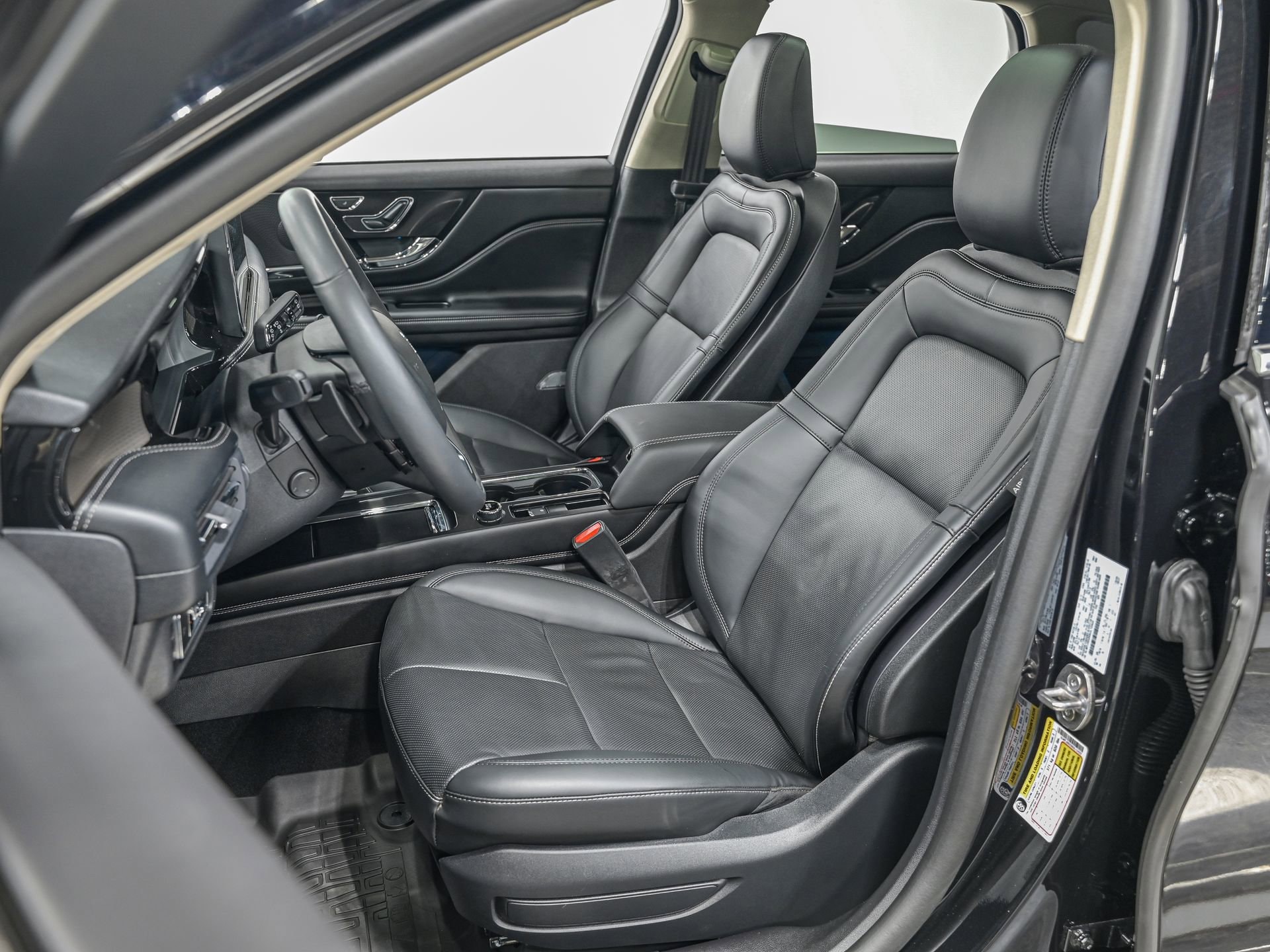 2025 Lincoln Corsair Grand Touring - Photo 15