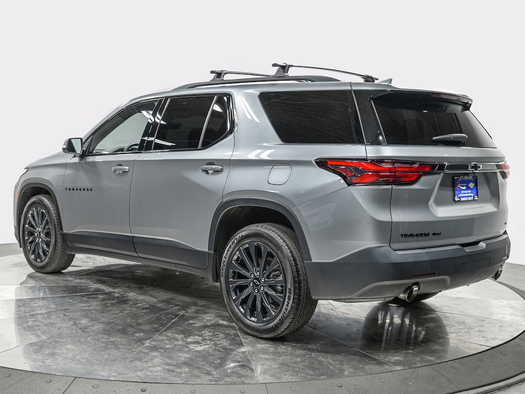 Used 2023 Chevrolet Traverse RS SUV