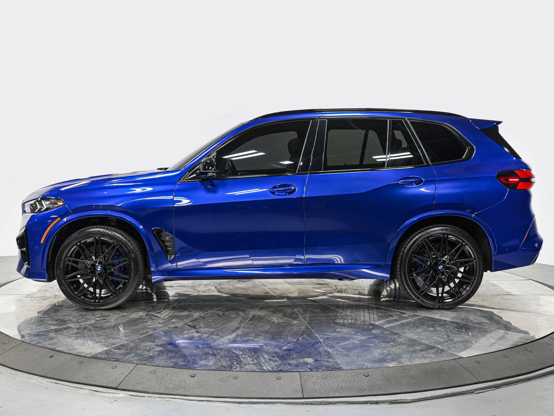 2024 Bmw X5 photo 2