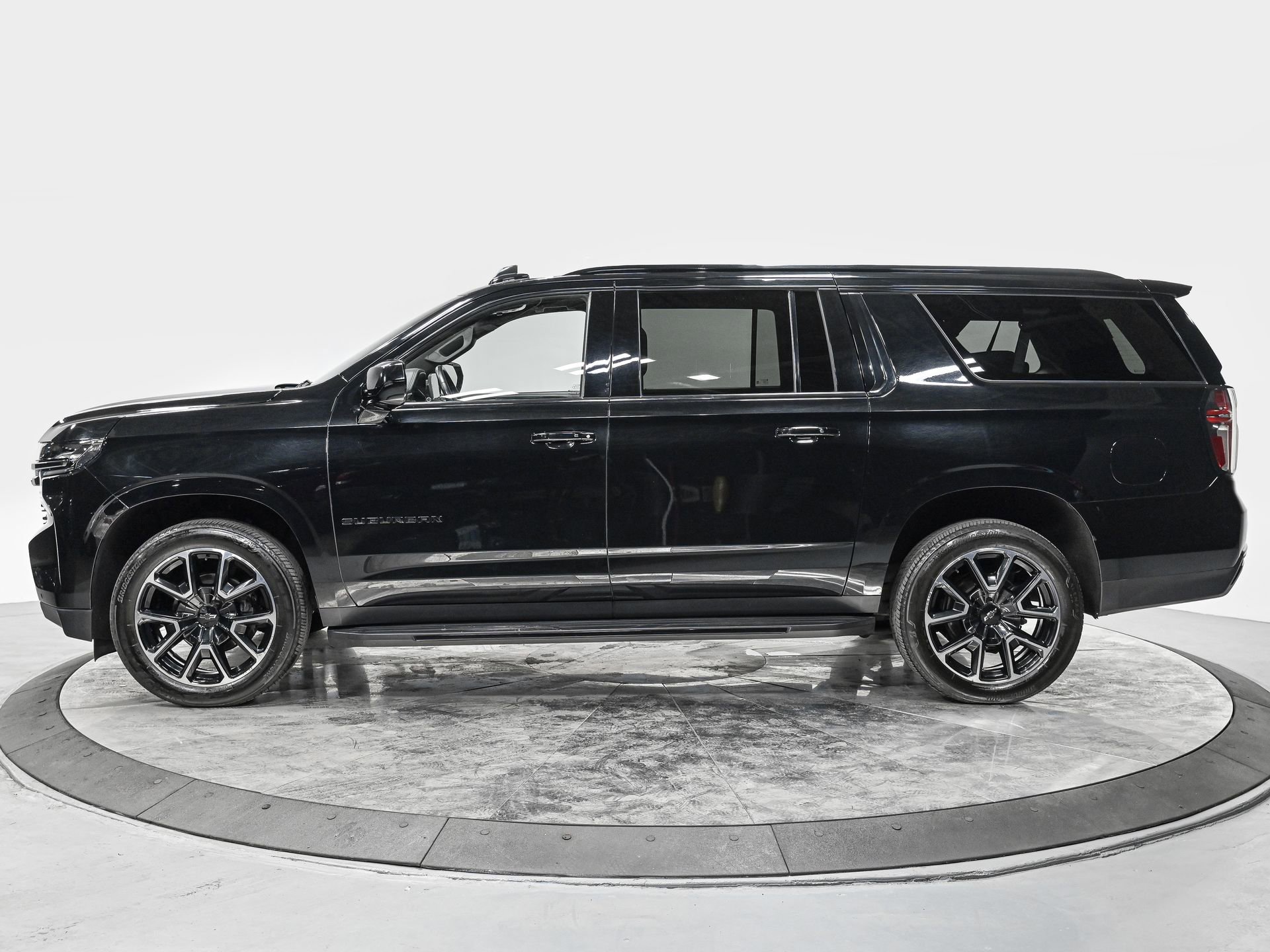 Used 2022 Chevrolet Suburban RST SUV