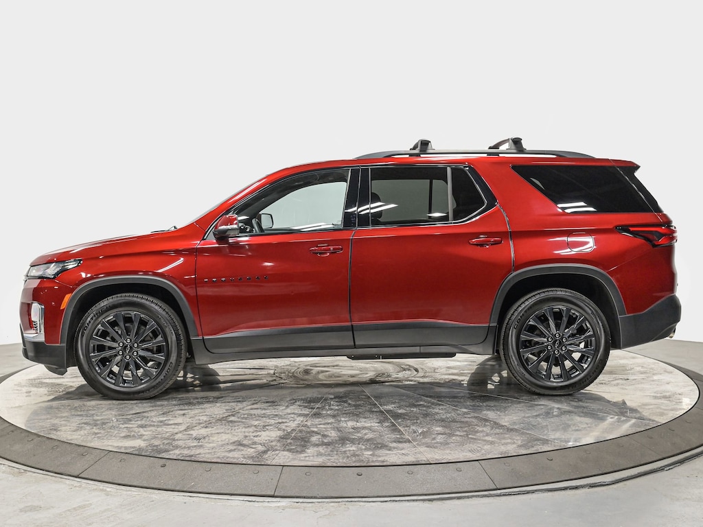 Used 2023 Chevrolet Traverse RS SUV