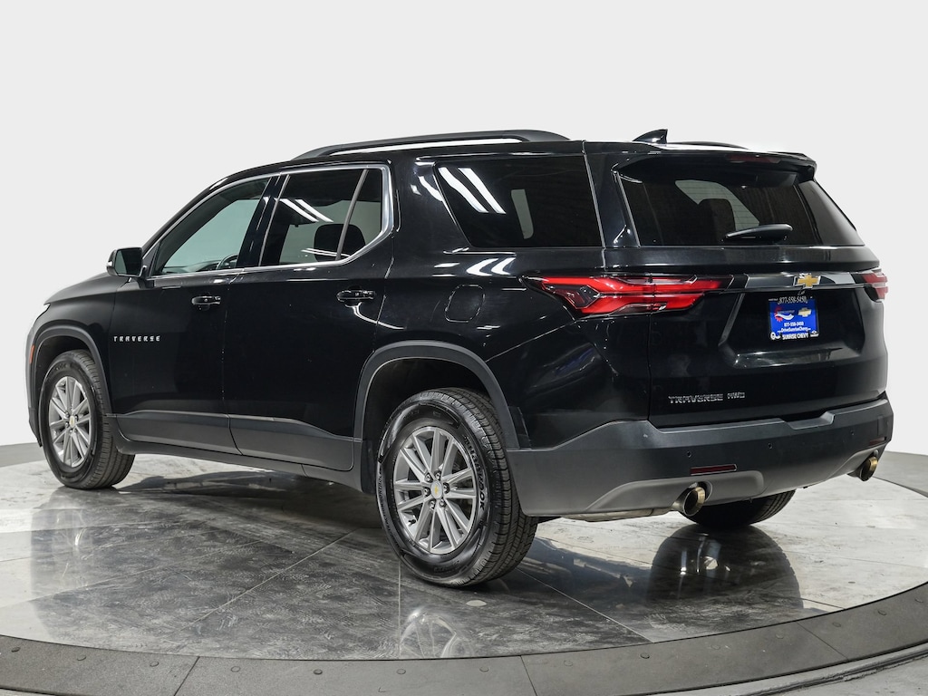 Used 2022 Chevrolet Traverse LT Cloth SUV