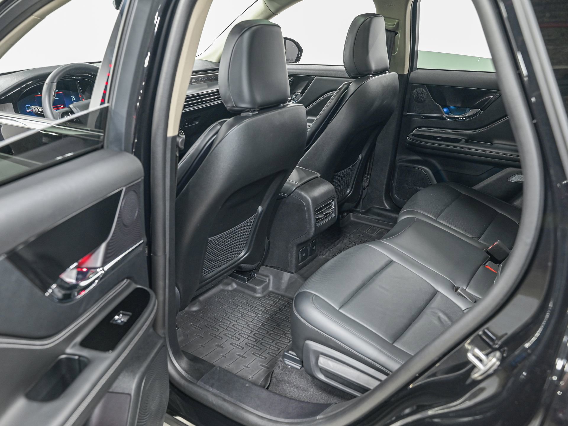 2025 Lincoln Corsair Grand Touring - Photo 27