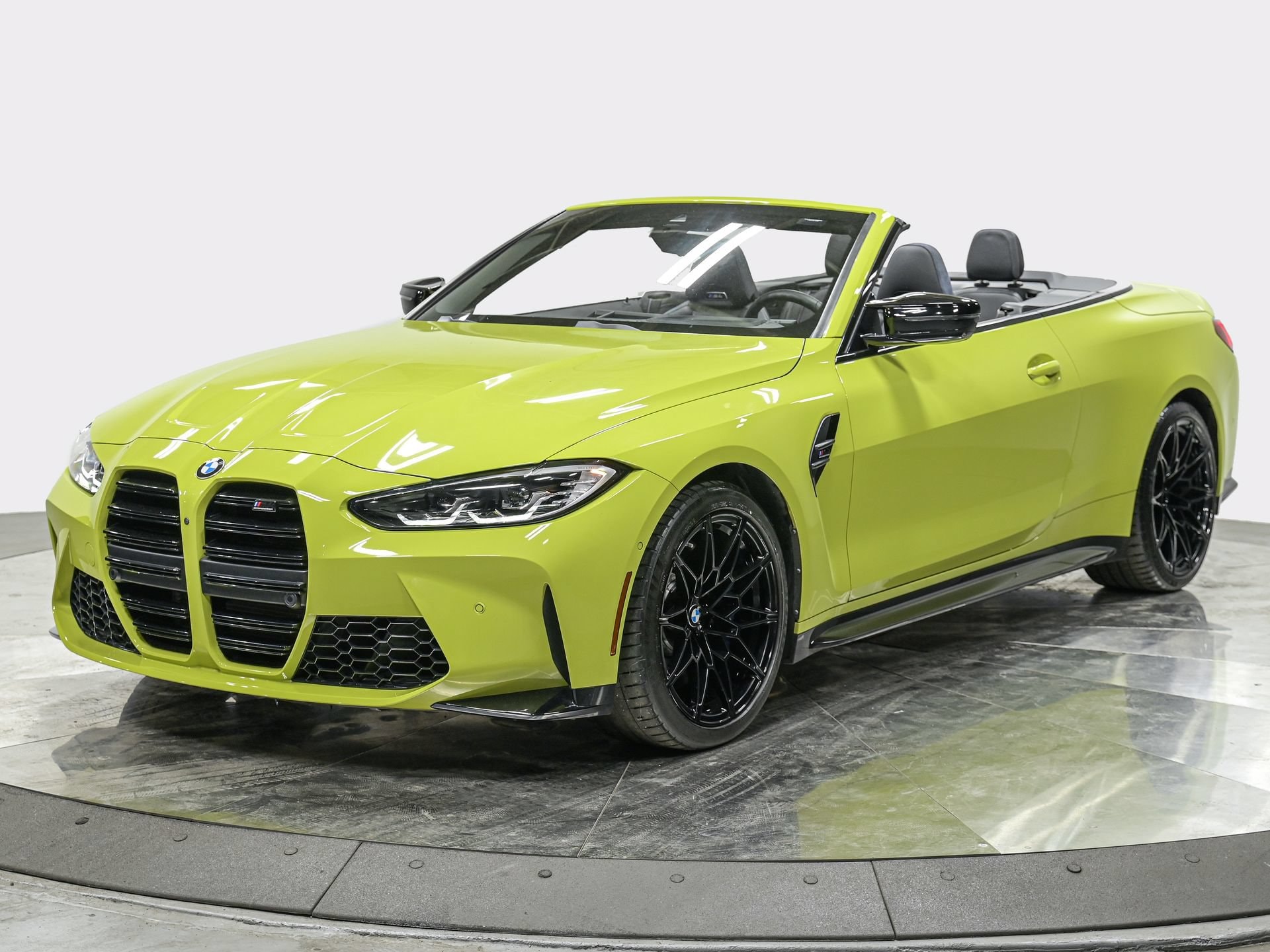 2024 BMW M4 Competition Convertible xDrive's photo