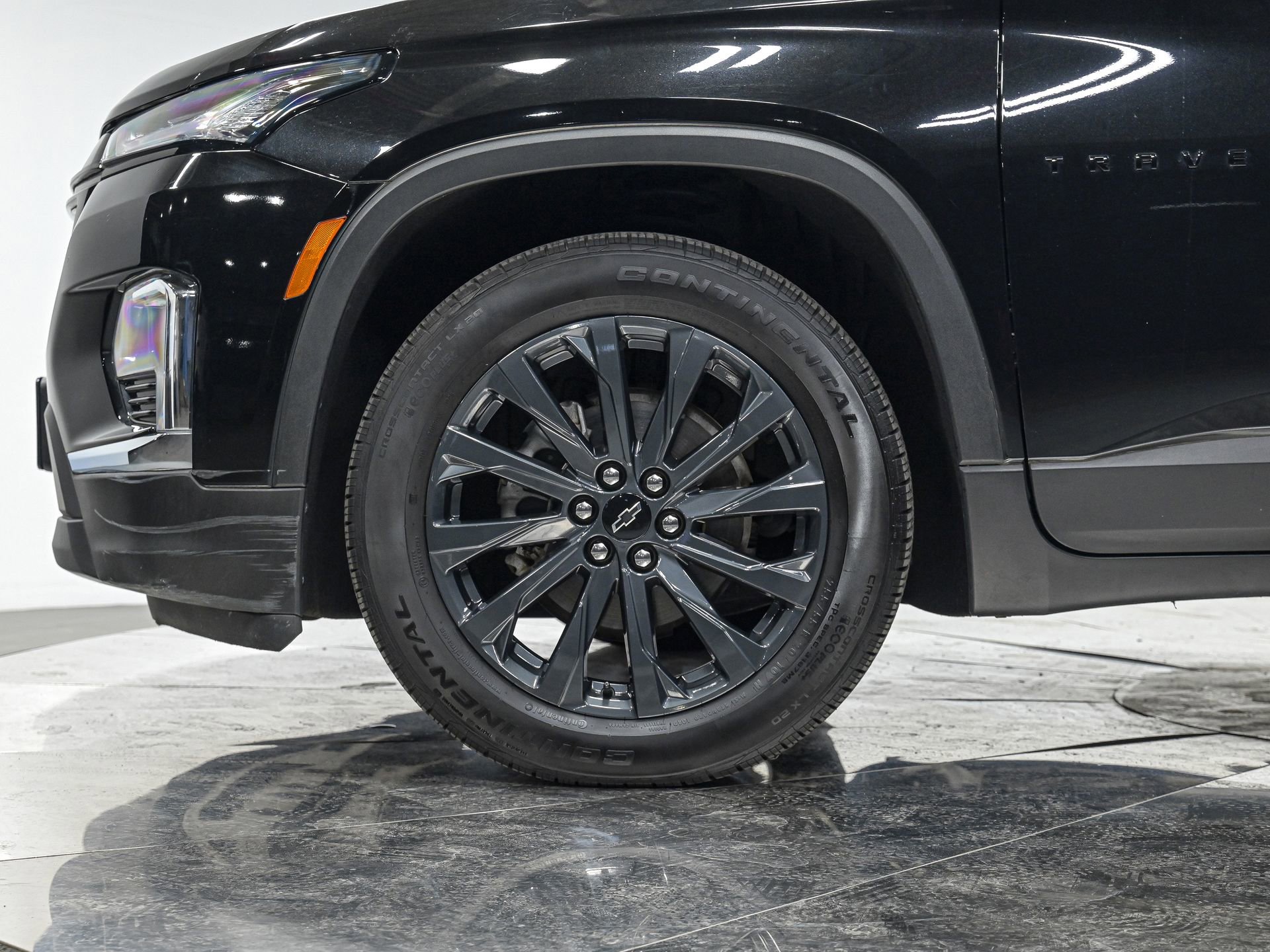 2023 Chevrolet Traverse RS photo 3