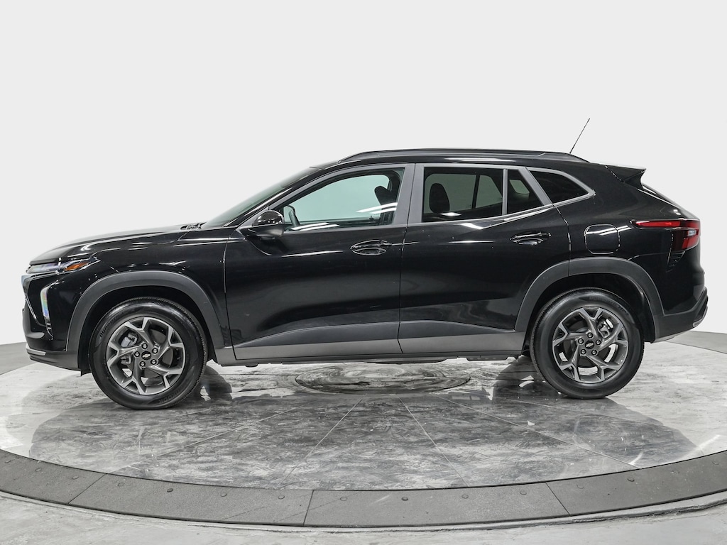 Used 2026 Chevrolet Trax LT SUV