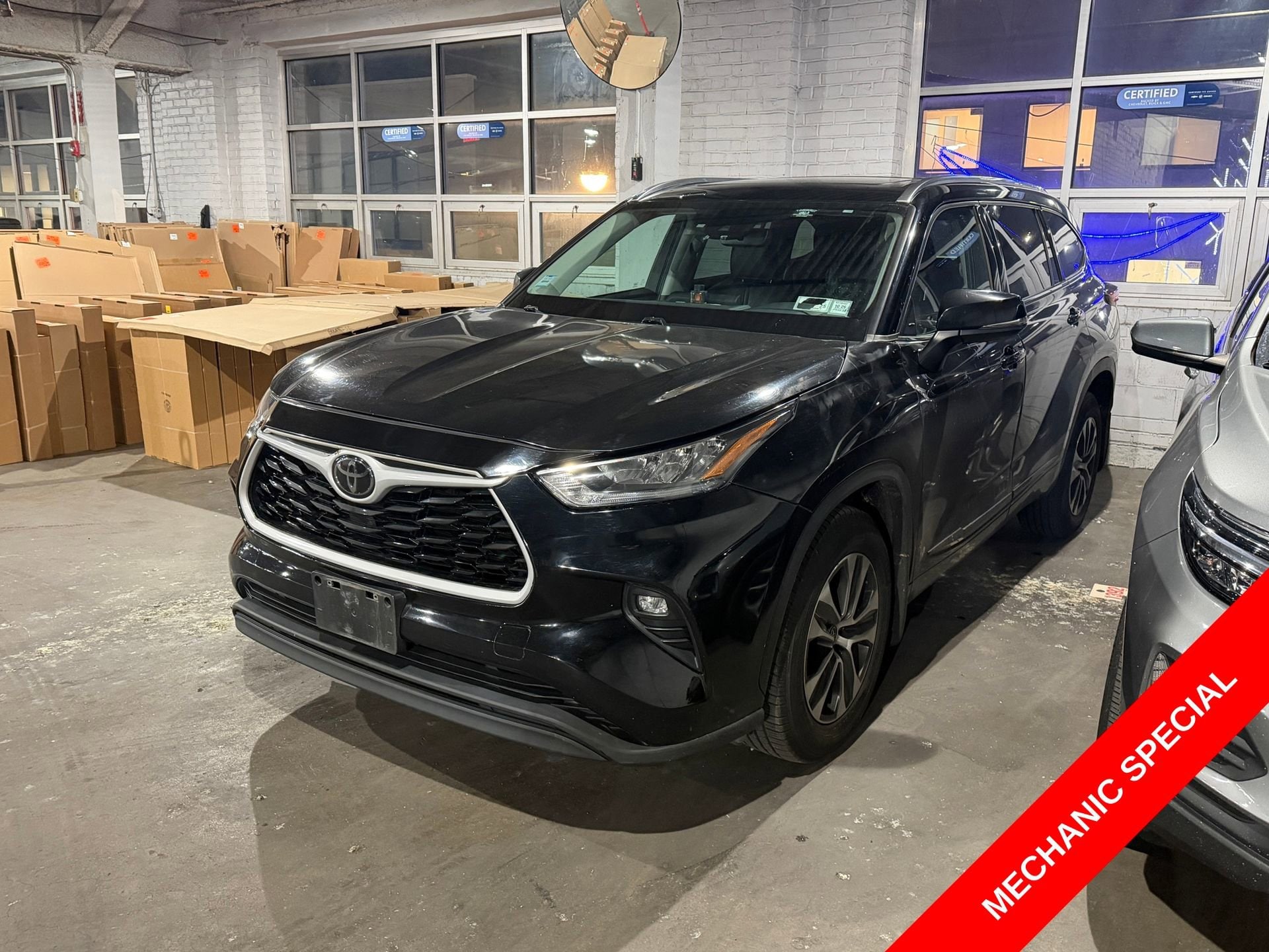 2020 Toyota Highlander XLE's photo
