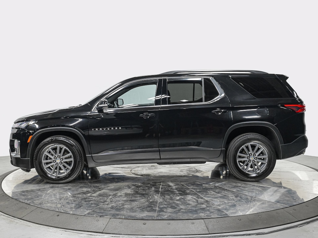 Used 2023 Chevrolet Traverse LT Leather SUV