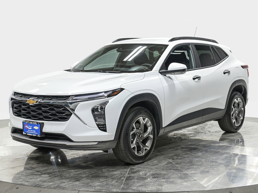 Used 2025 Chevrolet Trax LT SUV