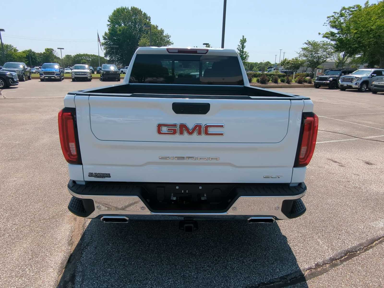 Thumbnail: 2023 GMC Sierra 1500 - 7