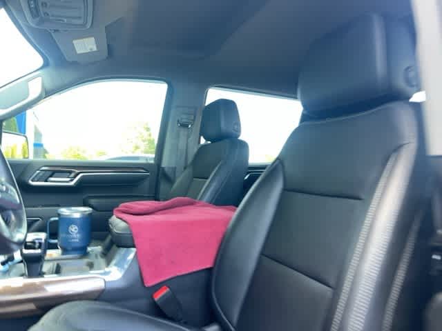 Thumbnail: 2022 Chevrolet Silverado 1500 - 22