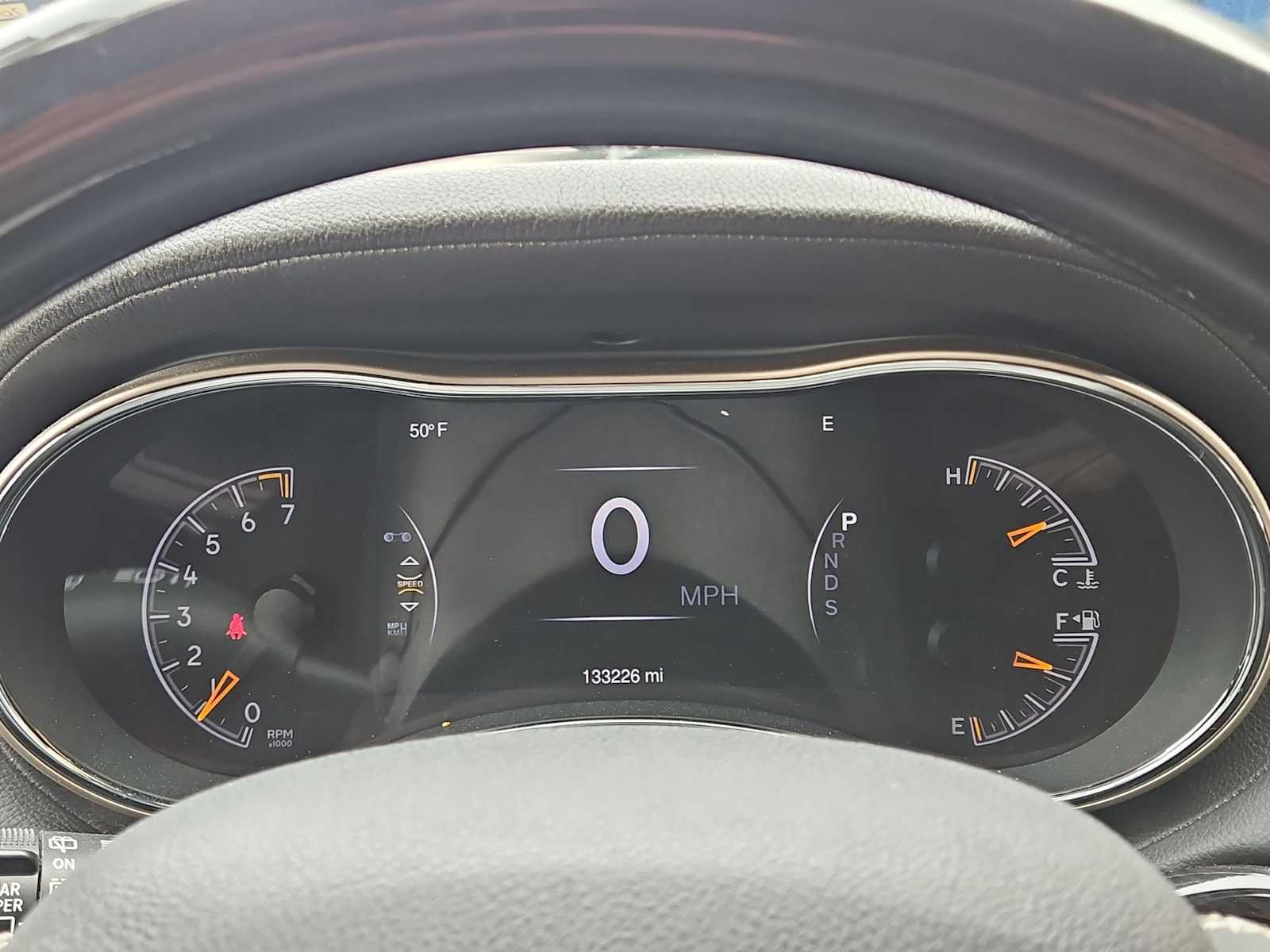 Thumbnail: 2015 Jeep Grand Cherokee - 34