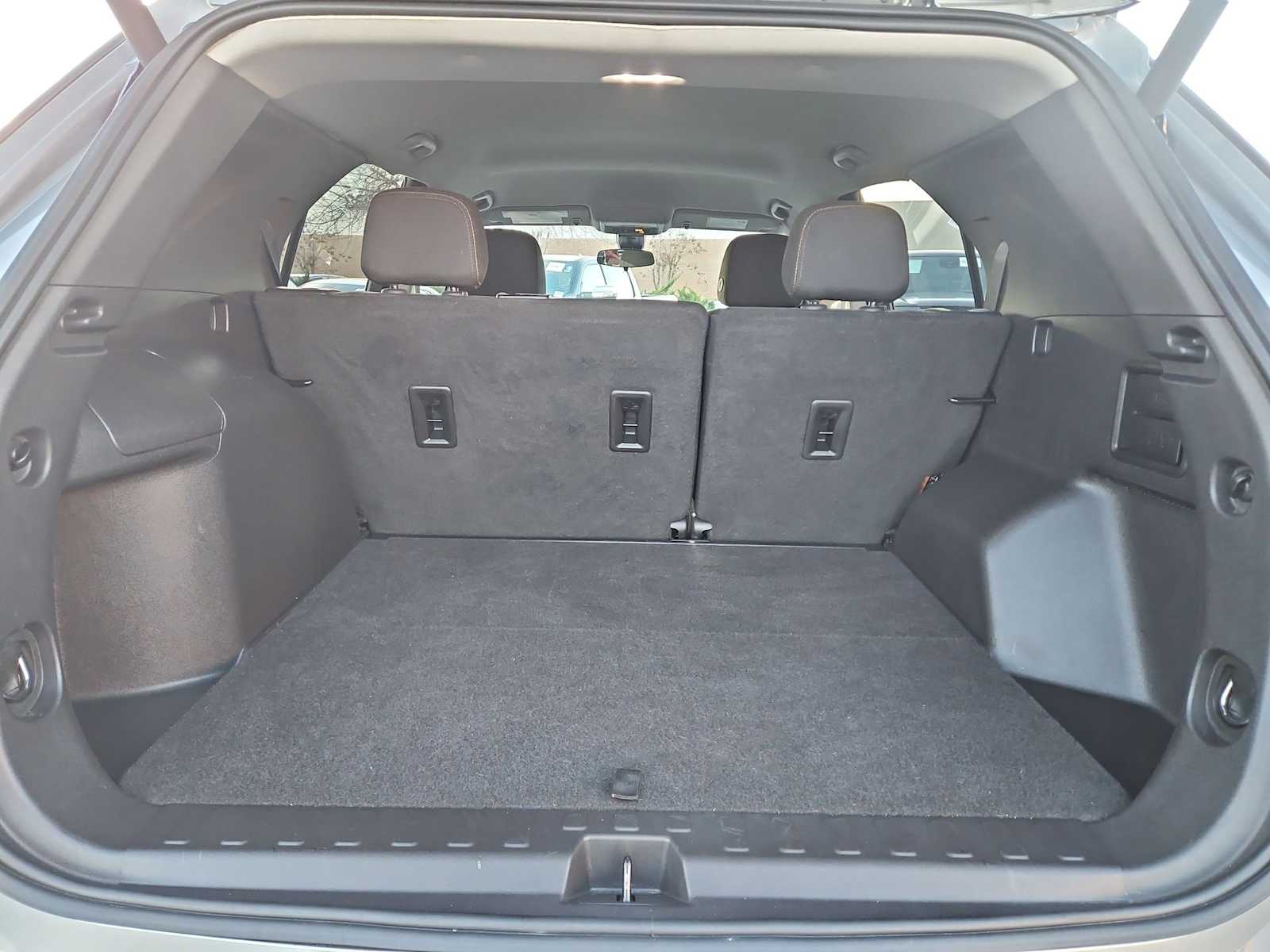 Thumbnail: 2024 Chevrolet Equinox - 34