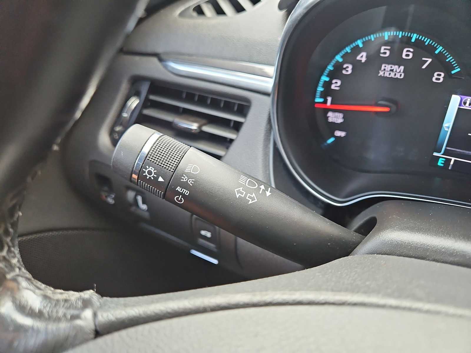 Thumbnail: 2019 Chevrolet Impala - 26