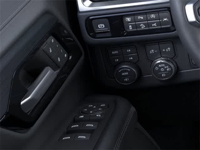 Thumbnail: 2026 GMC Yukon - 22