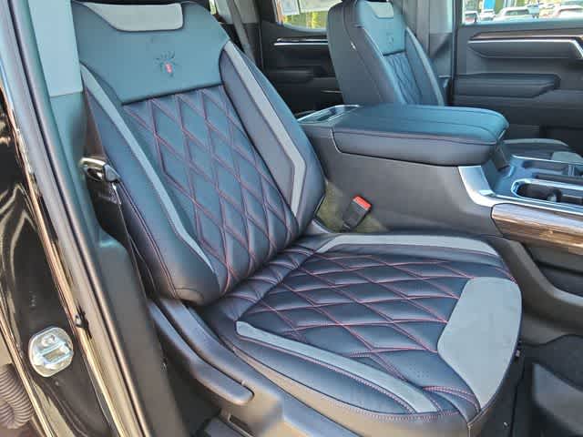 Thumbnail: 2025 Chevrolet Silverado 1500 - 22