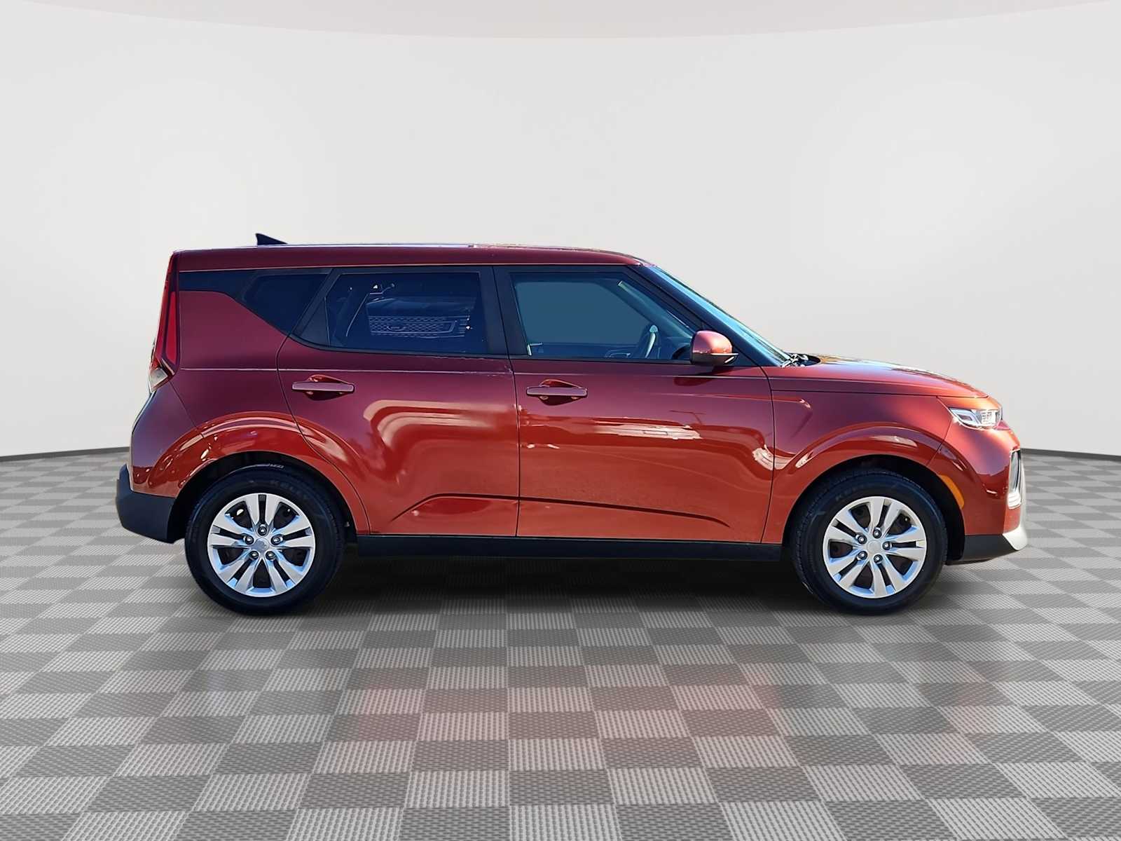 Thumbnail: 2021 Kia Soul - 9