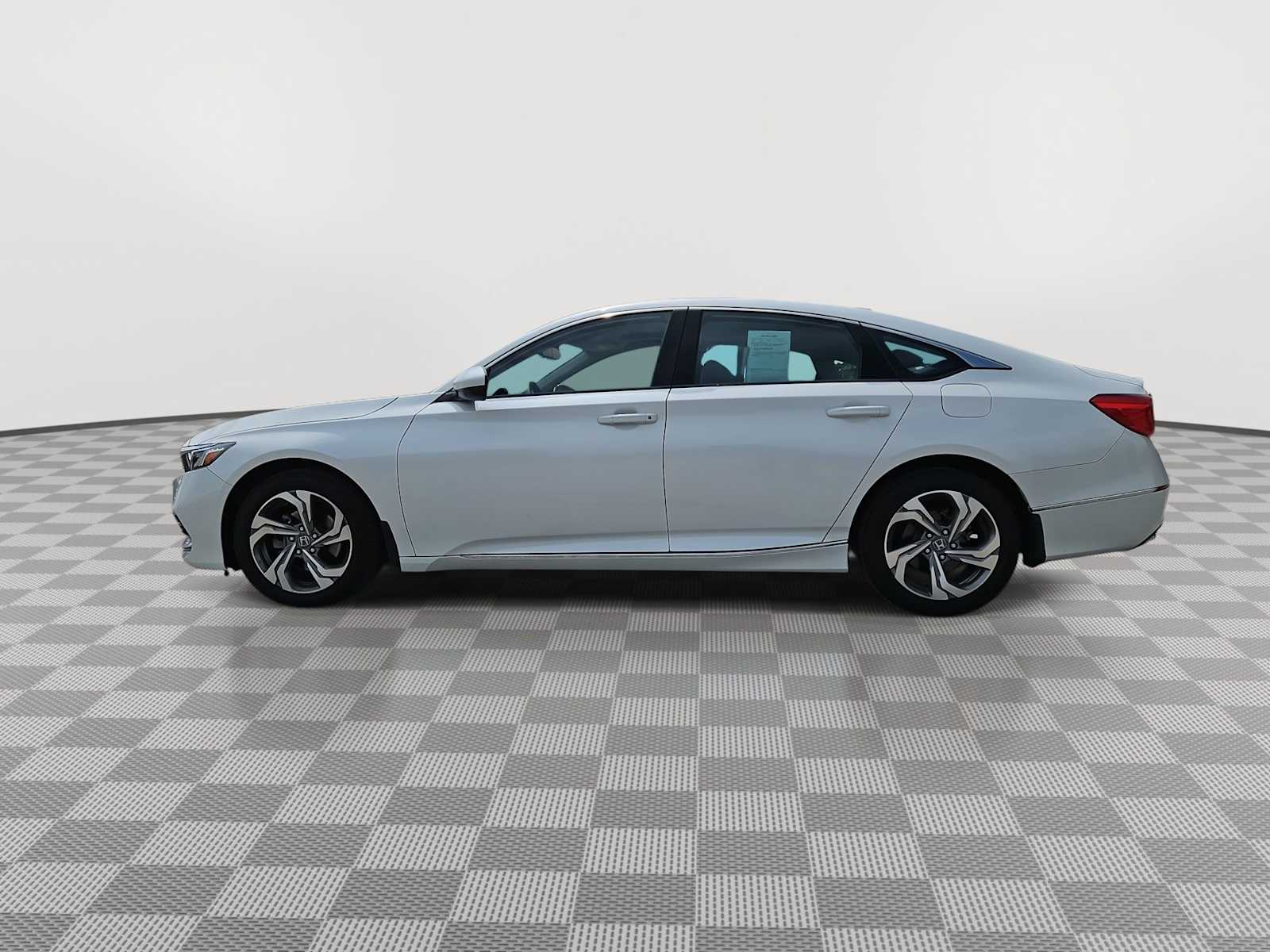 Thumbnail: 2020 Honda Accord - 5