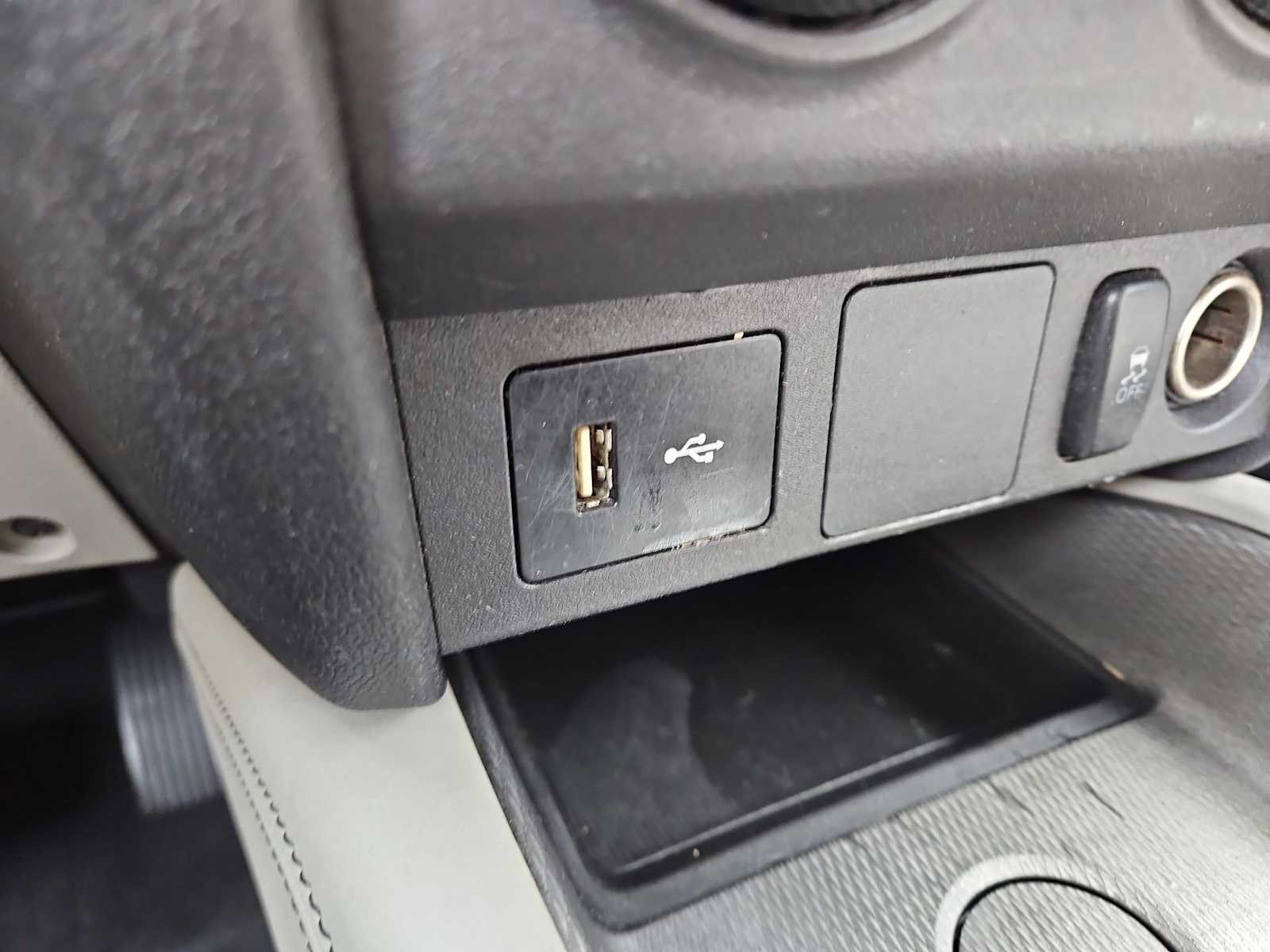 Thumbnail: 2019 Mitsubishi Outlander Sport - 30