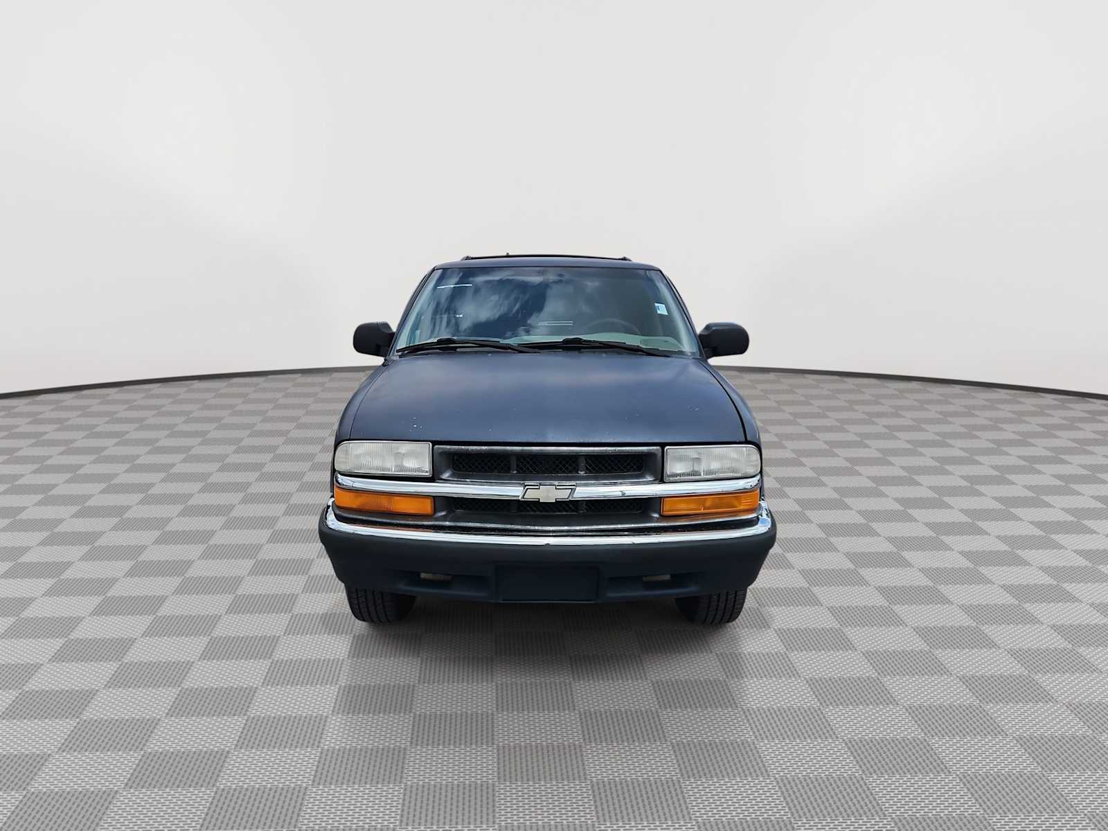 Thumbnail: 2000 Chevrolet Blazer - 4