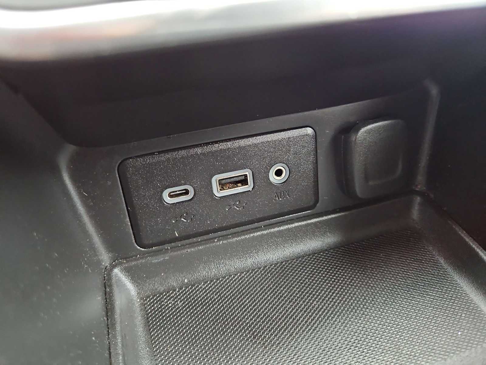 Thumbnail: 2020 GMC Terrain - 30